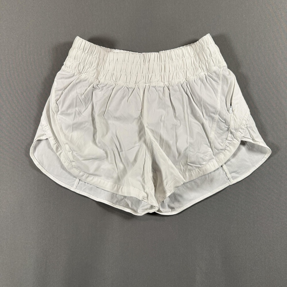 Lululemon Shorts Womens 6 White 2.5 Inseam Running Lined Zip Pocket‎ Athletic